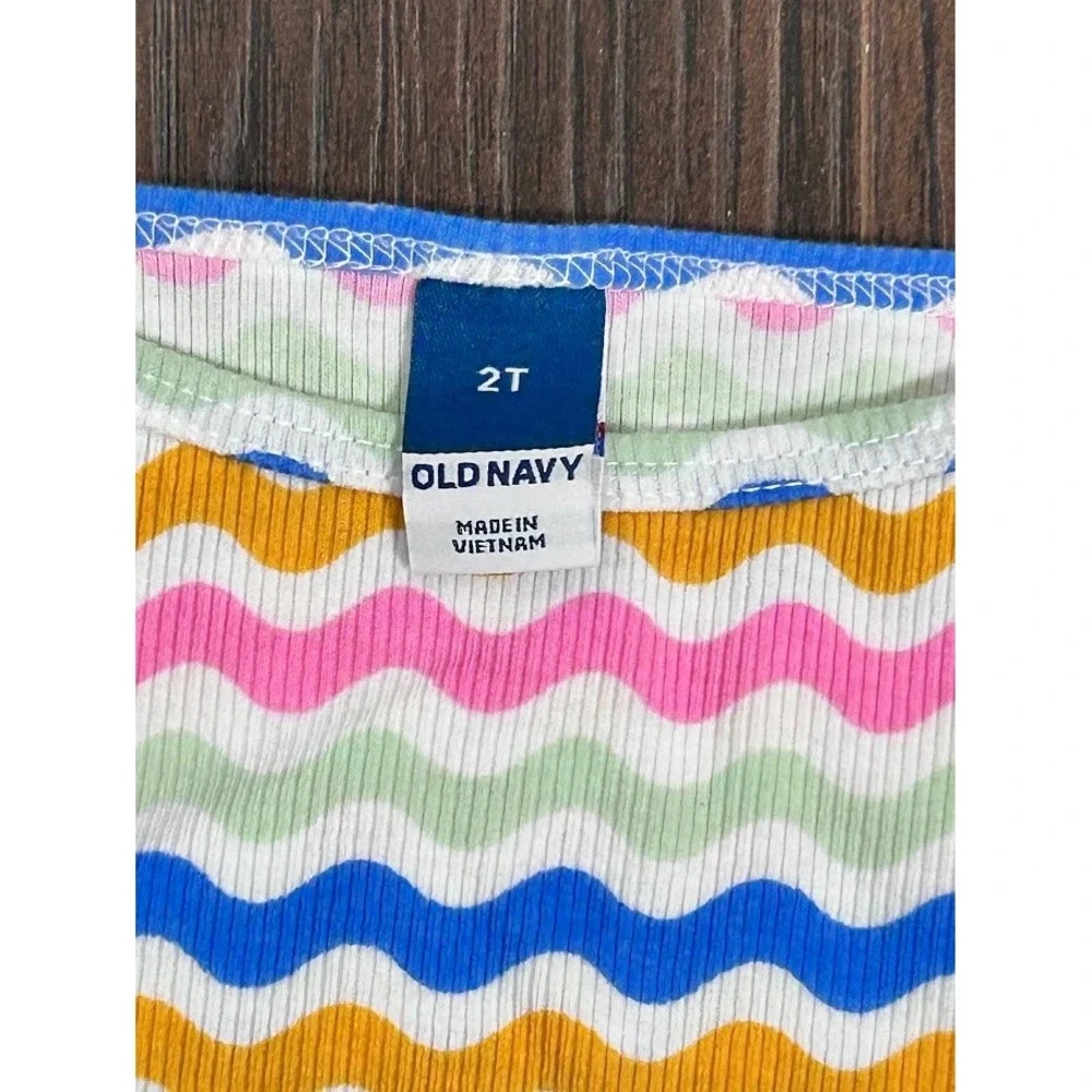 Old Navy Kids Girls Tank Top Size 2T‎ Wavy Stripe Ruffle Trim